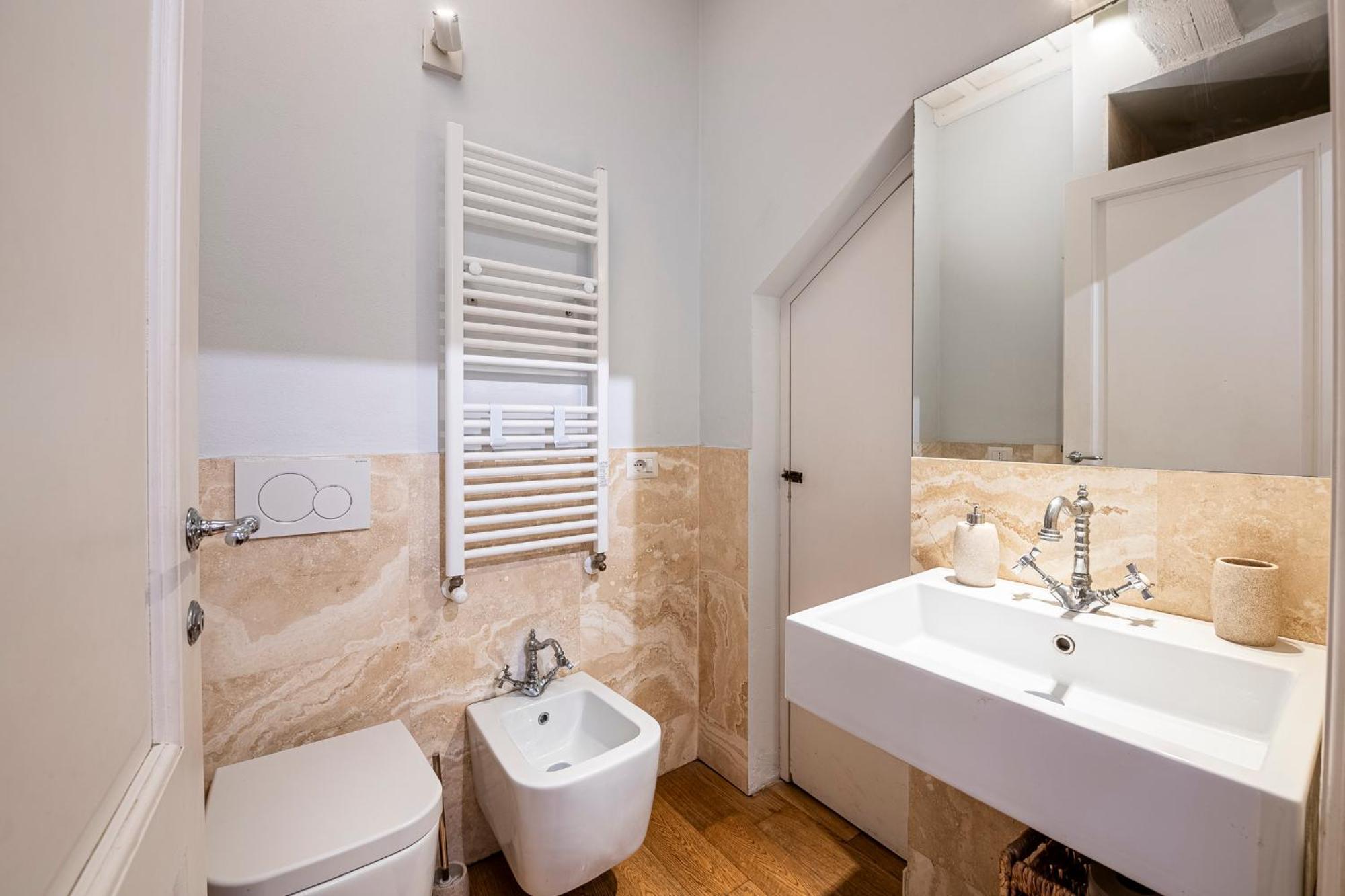 Suite In Pz. Michelangelo: Due Camere Con Due Bagni Florenţa Exterior foto