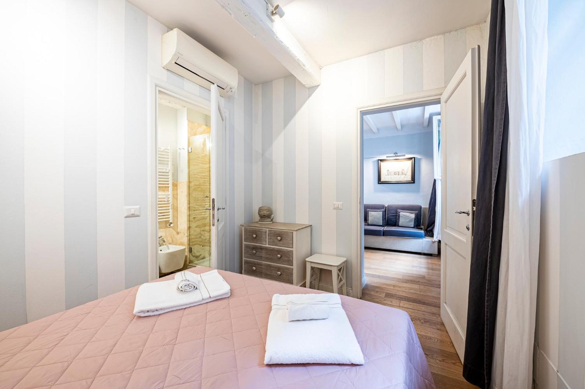 Suite In Pz. Michelangelo: Due Camere Con Due Bagni Florenţa Exterior foto